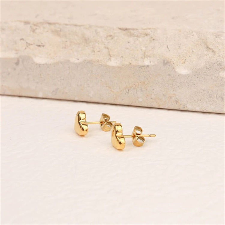 Mila Heart - Gold Stud Earrings