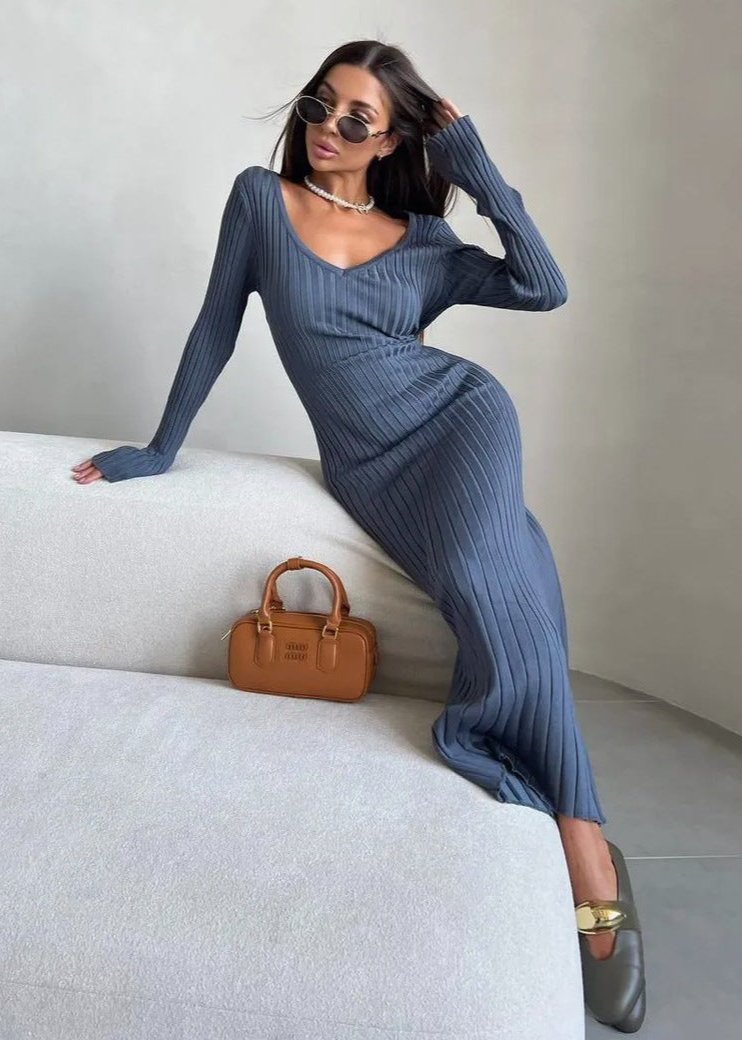 Tawny Ribbed Knit Midi Dress