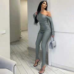 Women’s Solid Color One Shoulder Cold Shoulder Long Sleeve Top Tight Trousers Casual Set for Autumn Winter