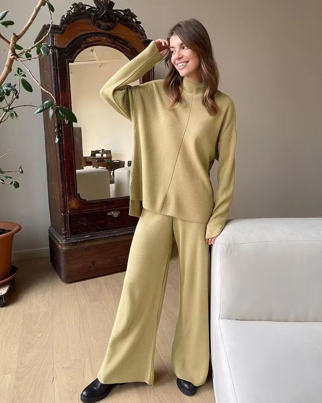 Autumn Winter Russian Long Sleeve Loose Casual Sweater Knitted Top Trousers Set – Cozy Knitwear Ensemble