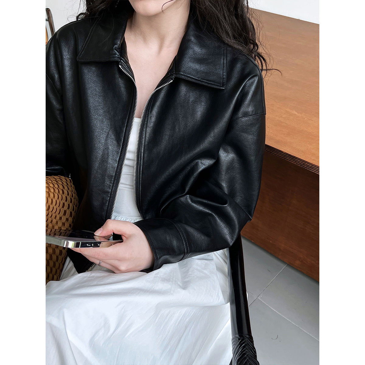 Cool Handsome High Grade Collared Leather Coat Women’s Spring Autumn Hong Kong Faux Leather Jacket Motorcycle Top Trendy