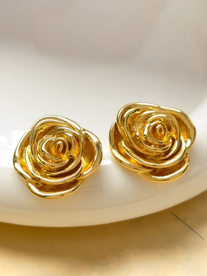 Retro Three-Dimensional Rose Flower Earrings