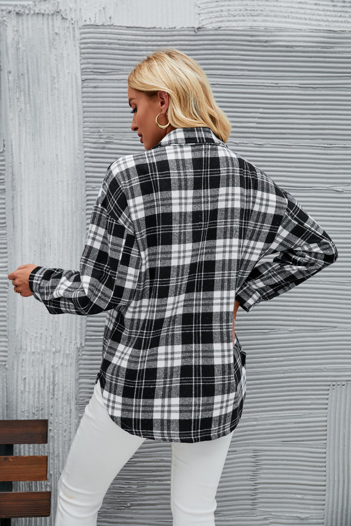 Women’s Casual Button Pocket Plaid Loose Woolen Coat