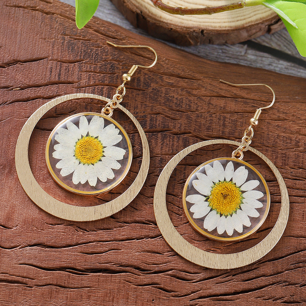 Resin Daisy Dried Flower Earrings