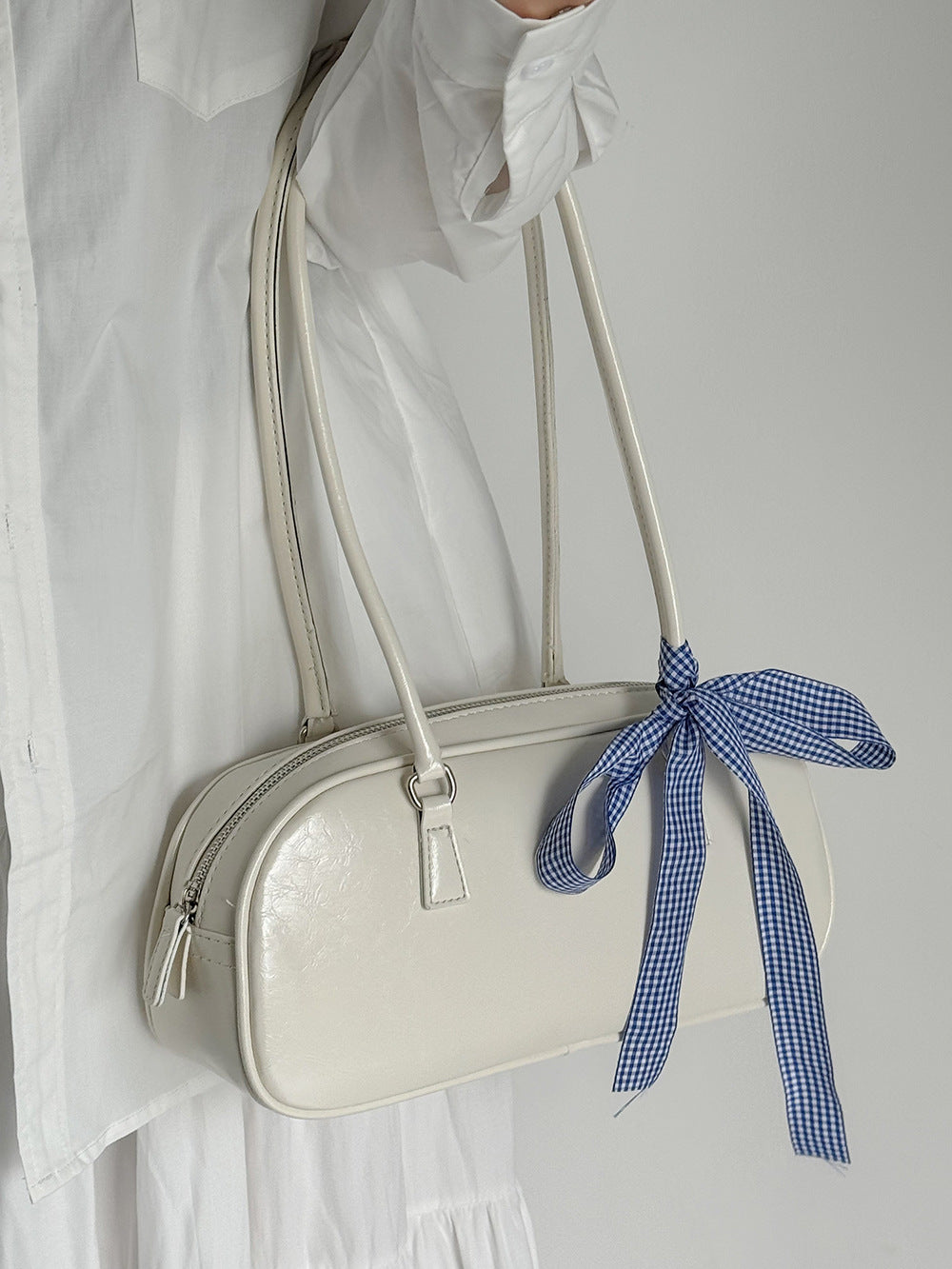 Ballet-Style-Bow Bag