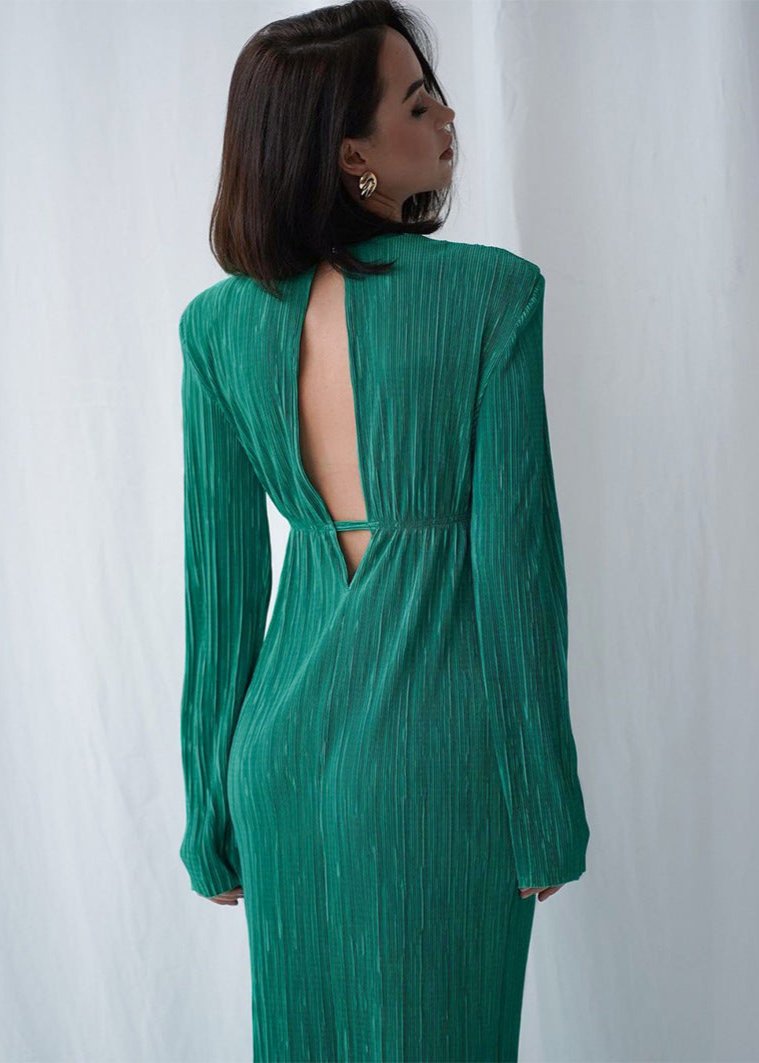 Emerald Glow Open-Back Dress