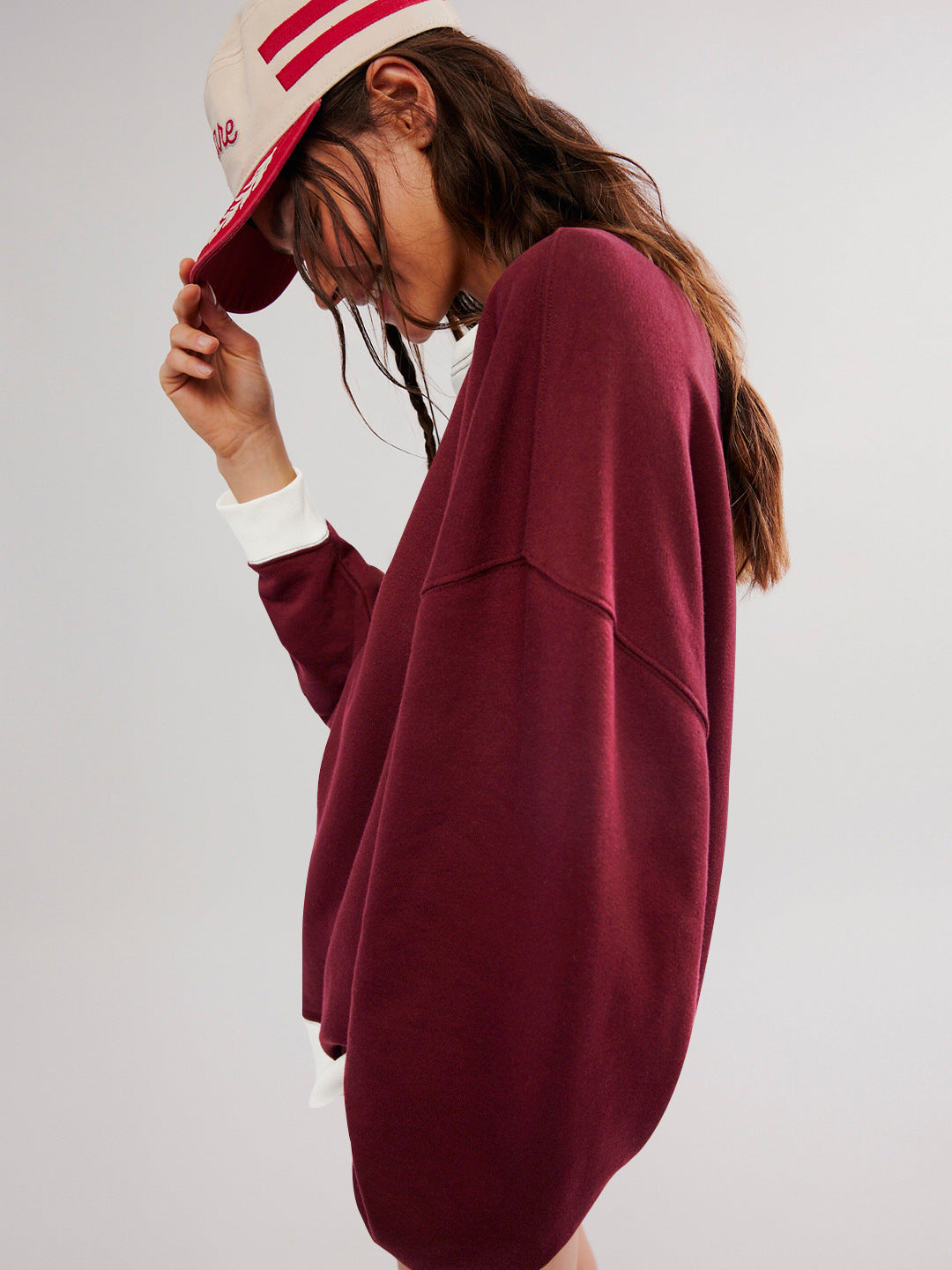 Color Contrast Crew-Neck Dropped Shoulder Long-Sleeved Sweatshirt