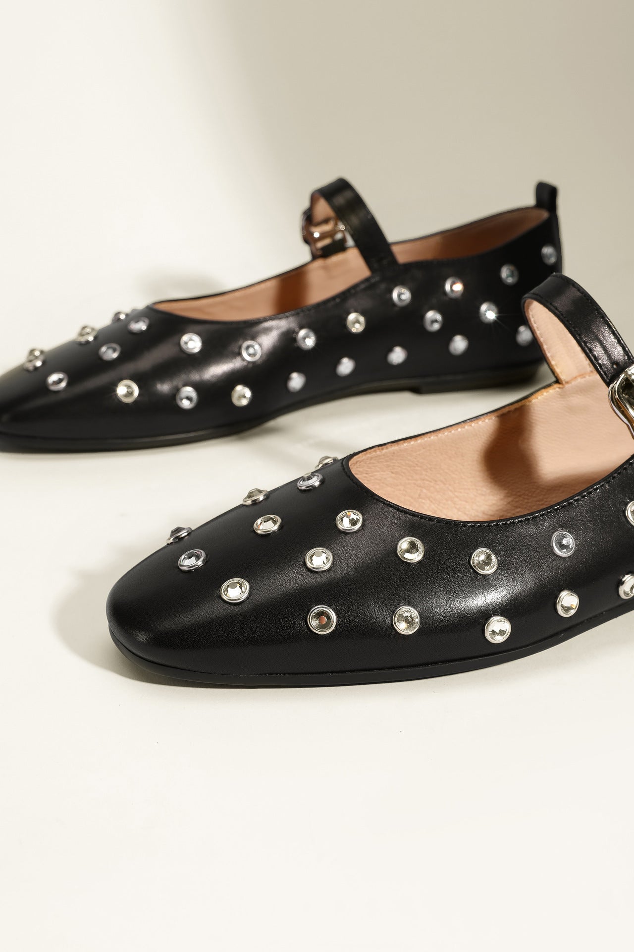 Studded Rhinestones Mary Jane One-Line Buckle Ballet Flats