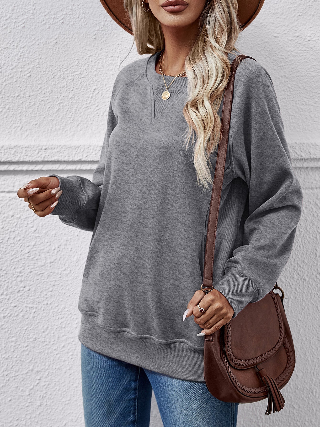 Autumn Winter Women Sweater Solid Color Round Neck Long Sleeve Pocket Women Top