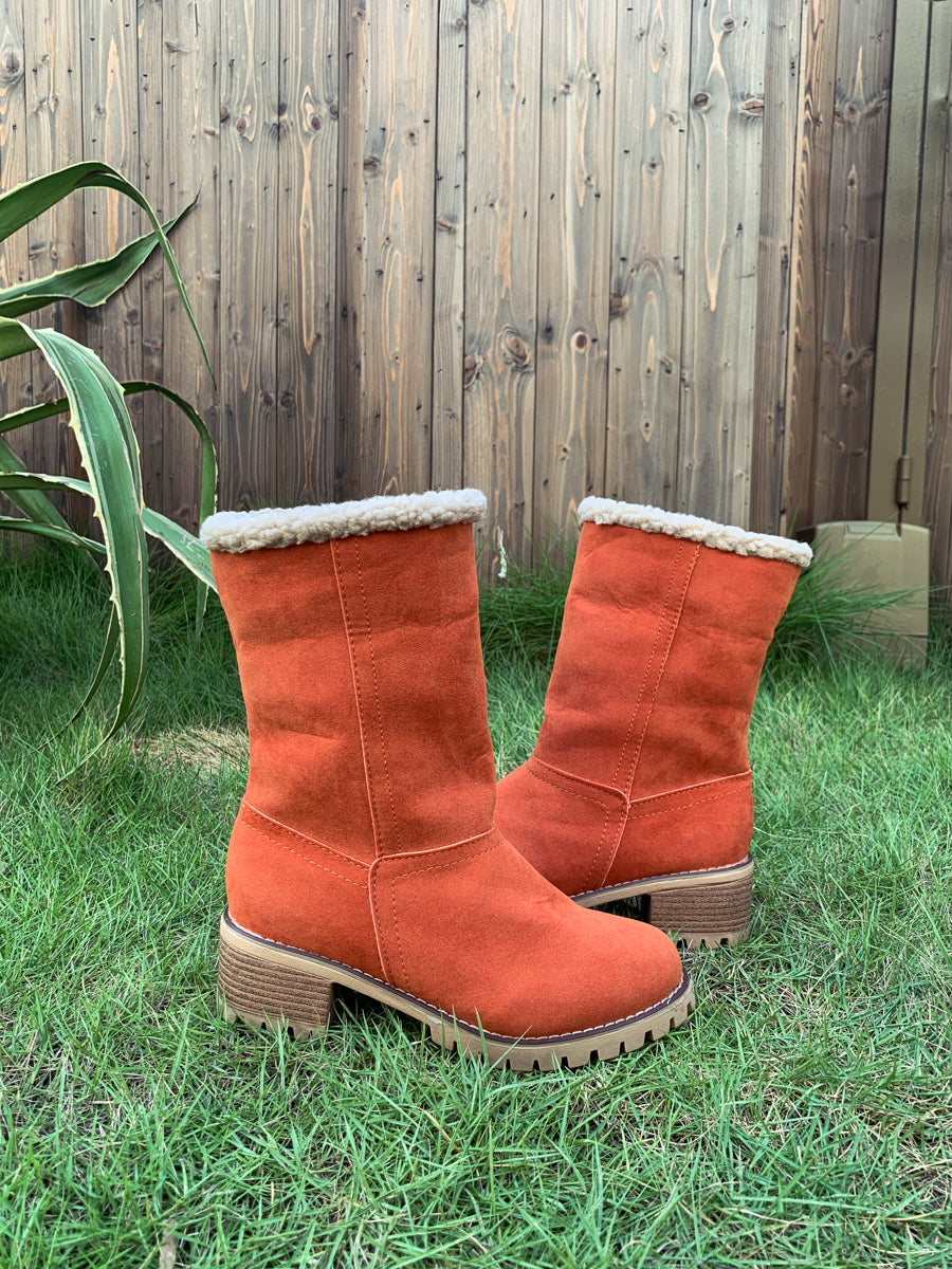 En Bloom | Plush-Lined Fold-Over Boot - Orange