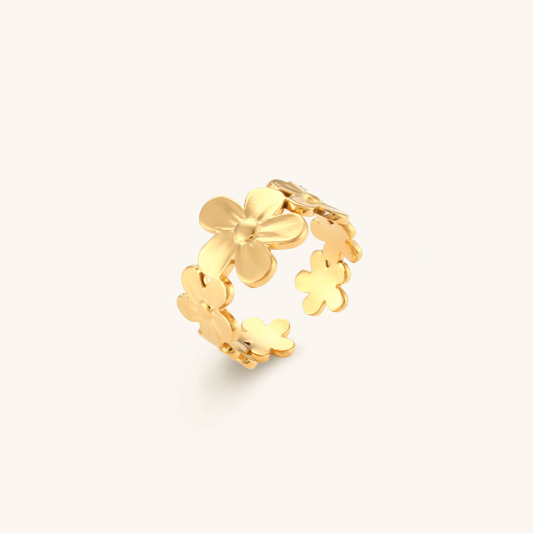 Radiance Gold Ring Set