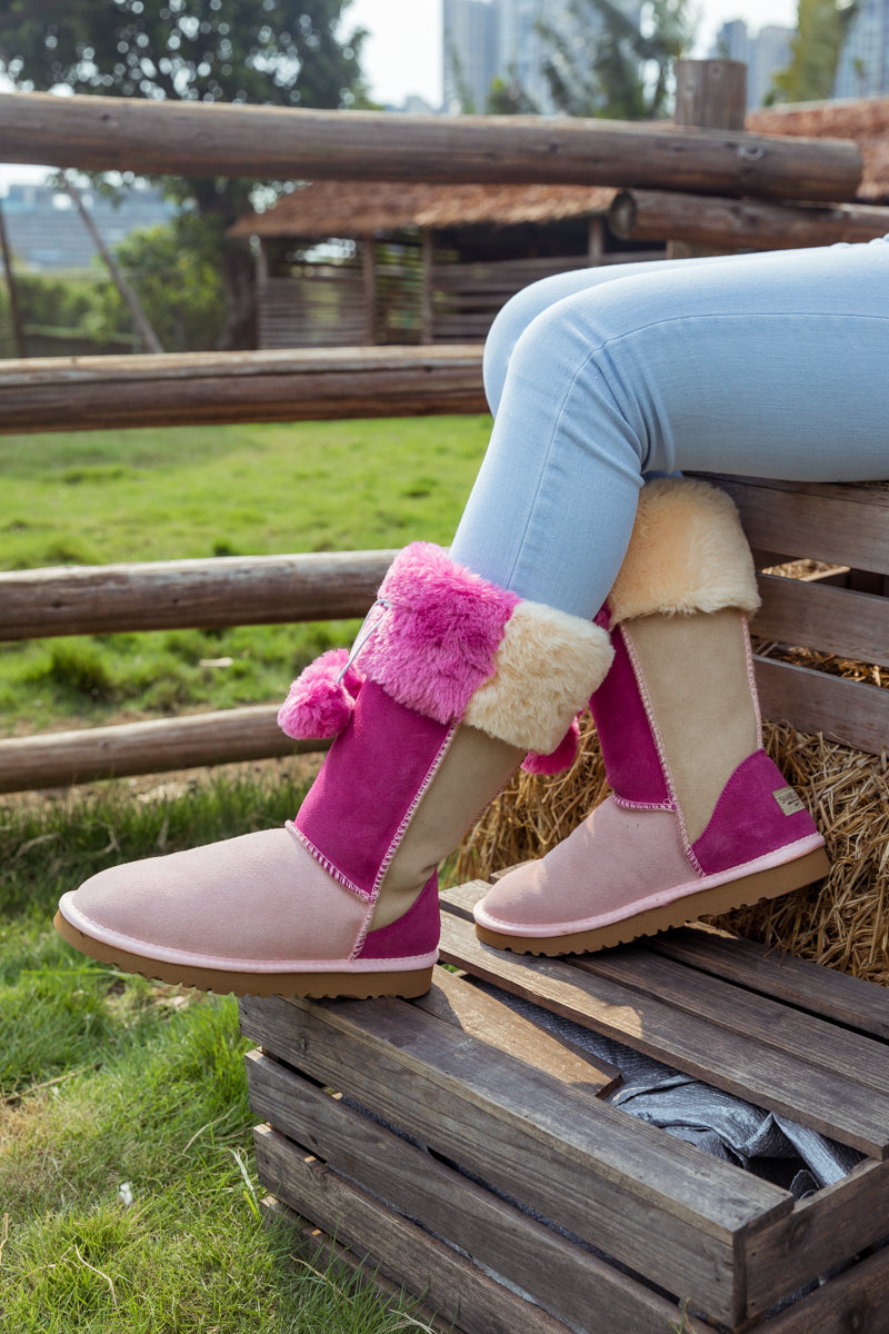 SMAIBULUN Ugg | FRINGE BALL COLOR CONTRAST SUEDE BOOTS - PINK