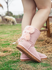 SMAIBULUN Ugg | Back Woollen Bow Suede Boots - Pink