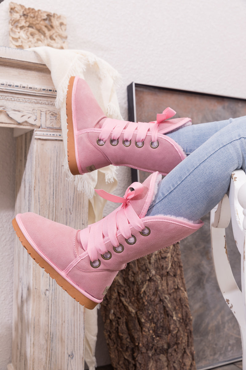 SMAIBULUN Ugg | Ribbon Lace-Up Faux Fur-lined Suede Boot - Pink