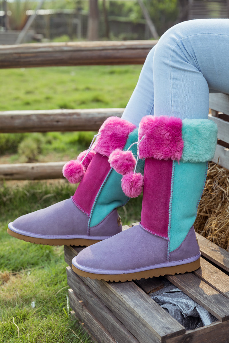 SMAIBULUN Ugg | FRINGE BALL COLOR CONTRAST SUEDE BOOTS - PURPLE