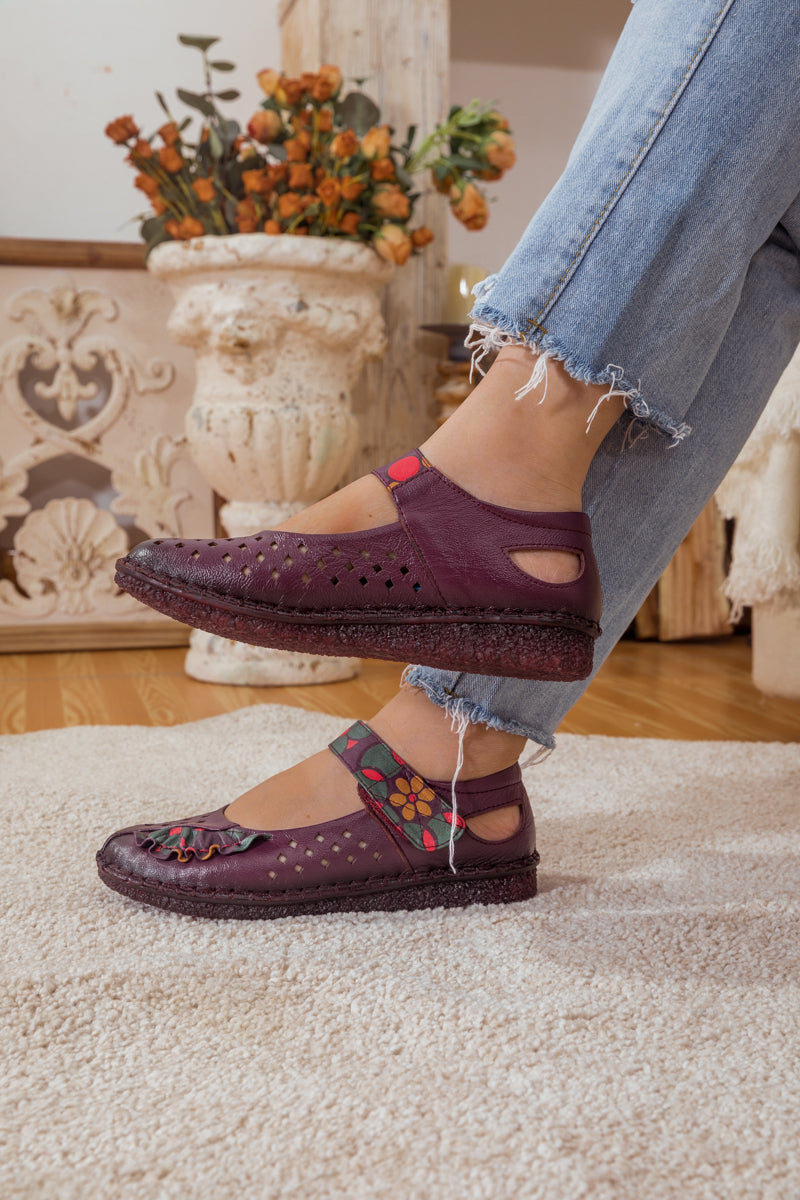 RUMOUR HAS IT| PERFORATED LEATHER MARY JANE  - PURPLE