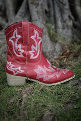 EN BLOOM | SWIRL EMBROIDERED COWGIRL RED