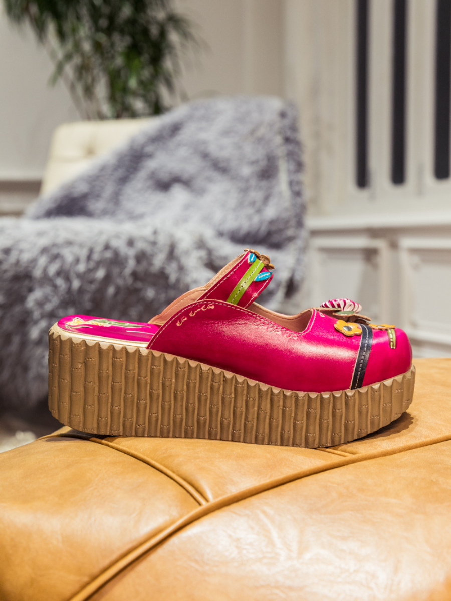 SOFFIA | Genuine Leather Red Ribbed-Sole Floral Appliqued Clogs