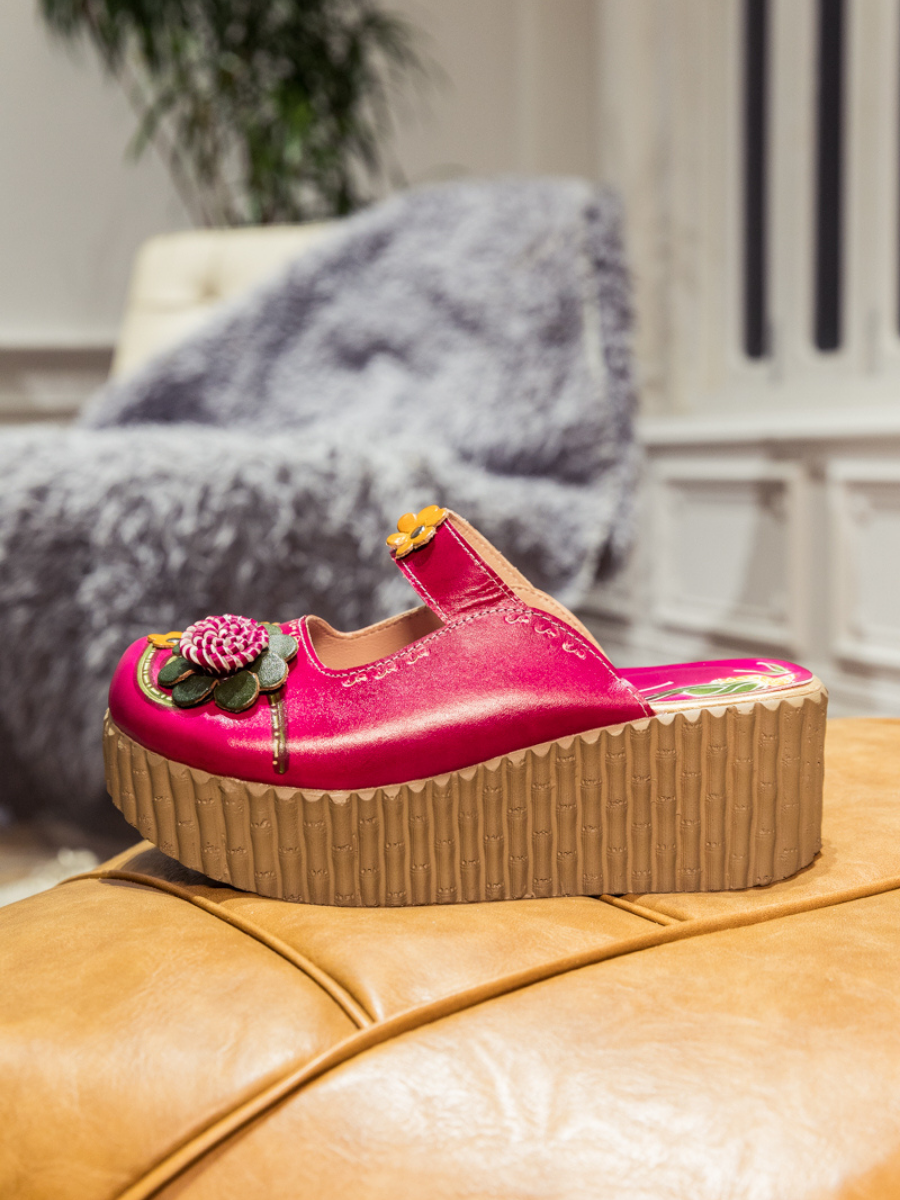 SOFFIA | Genuine Leather Red Ribbed-Sole Floral Appliqued Clogs