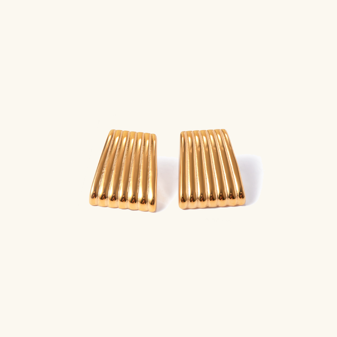 Ribbed Bold Hoops