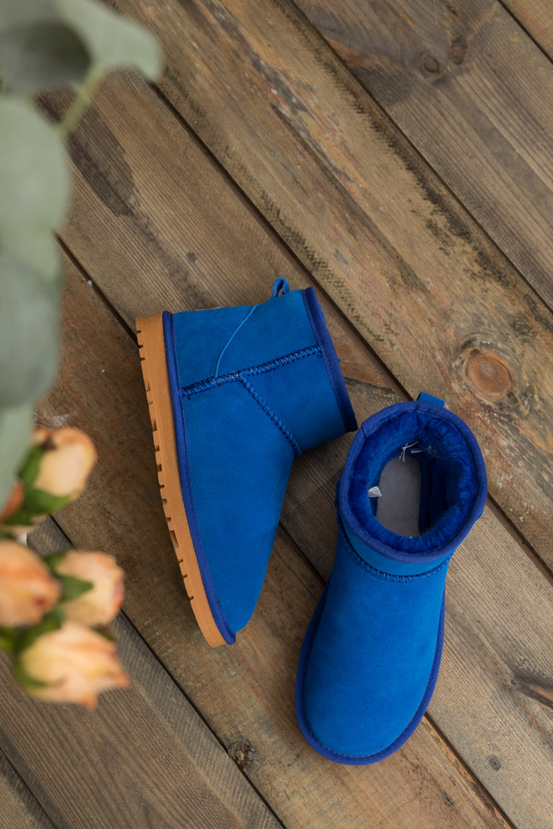 SMAIBULUN Ugg | Faux Fur-Lined Classic Short Ugg Boots - Blue