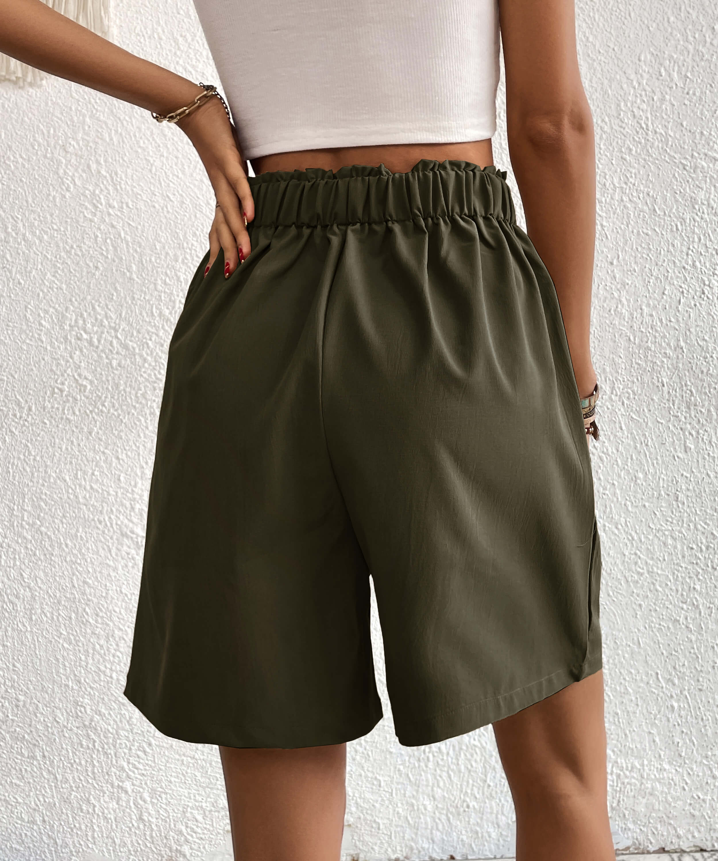 Eden Pocketed High Waist Shorts - Olive