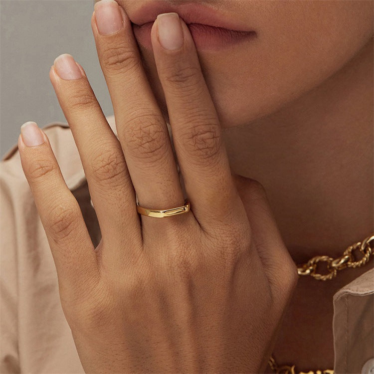 Sasha Minimalist Gold Ring