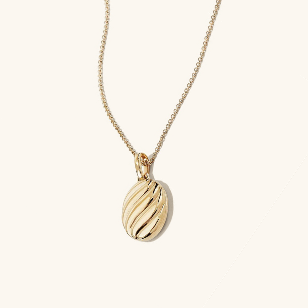 Savoy Gold Pendant Necklace