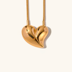 Seraphina Heart Pendant Necklace