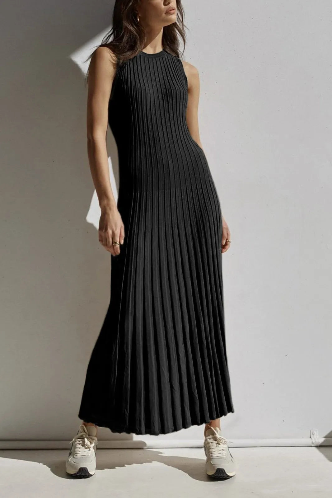 Siola Pleat Knit Maxi Dress