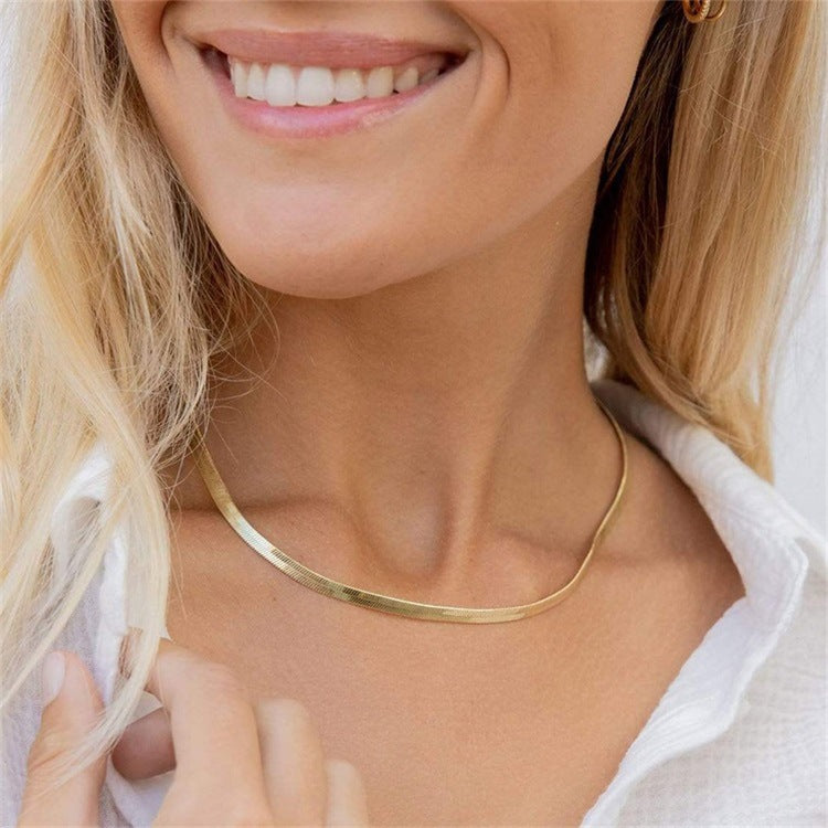 Sleek Grace - Gold Herringbone Necklace