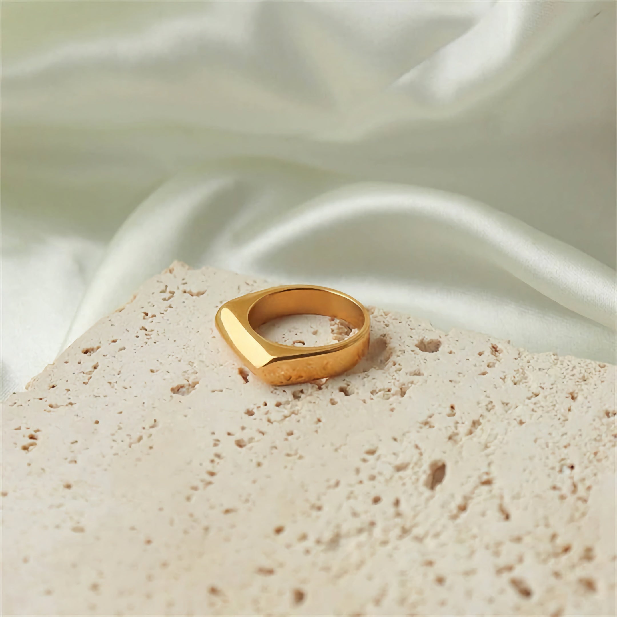 Solace Gold Ring