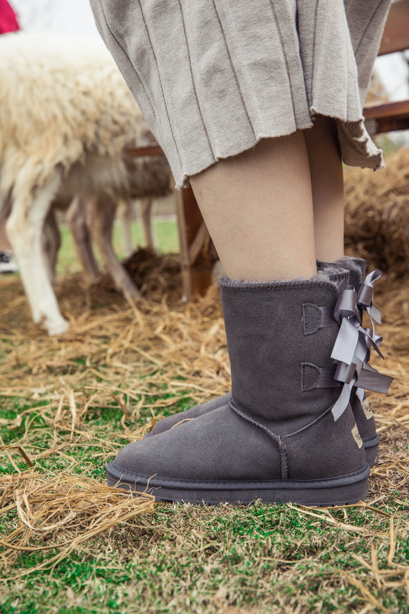 SMAIBULUN Ugg | DOUBLE RIBBON BOW SUEDE BOOT - Grey