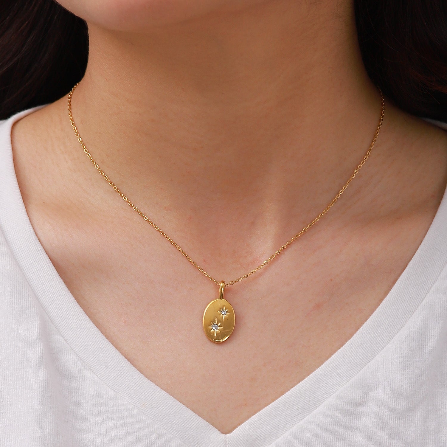 Stella Nova Gold Pendant Necklace