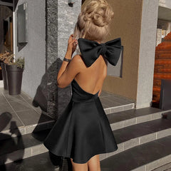 TARUXY Big Backless Bow Dress For Women Slim Pleated Sexy Sleeveless Solid Splice Halter Neck Evening Party Mini Dress Female