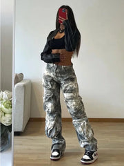 TARUXY Camouflage Cargo Pants Women Fashion Multiple Pockets Loose Long Pant Femme Street High Waist Jeans Woman Trousers Autumn