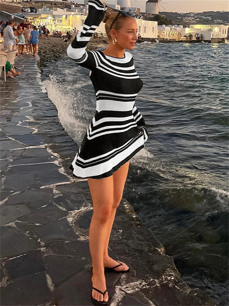 Tossy Color Block Striped Backless Female Mini Dress Knitwear Lace-Up Flared Sleeve Beach Holiday Outfit High Waist Knit Dress