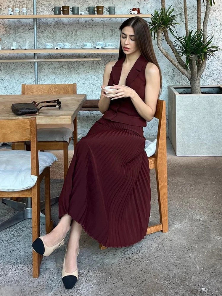 Tossy Folds Long Skirt Two Pieces Set Women’s Notched Sleeveless Short Vest Top High Waist Solid Maxi Skirt Fashion Sets 2024