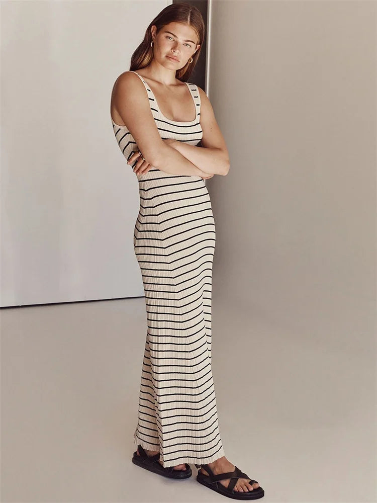 Tossy Striped Knit Backless Maxi Dress For Women Scoop Neck Sleeveless Slim Elegant Party Dress Spaghetti Holiday Beach Dress