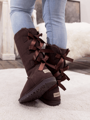 SMAIBULUN Ugg | Tri Ribbon Bow Suede Boots - Chocolate