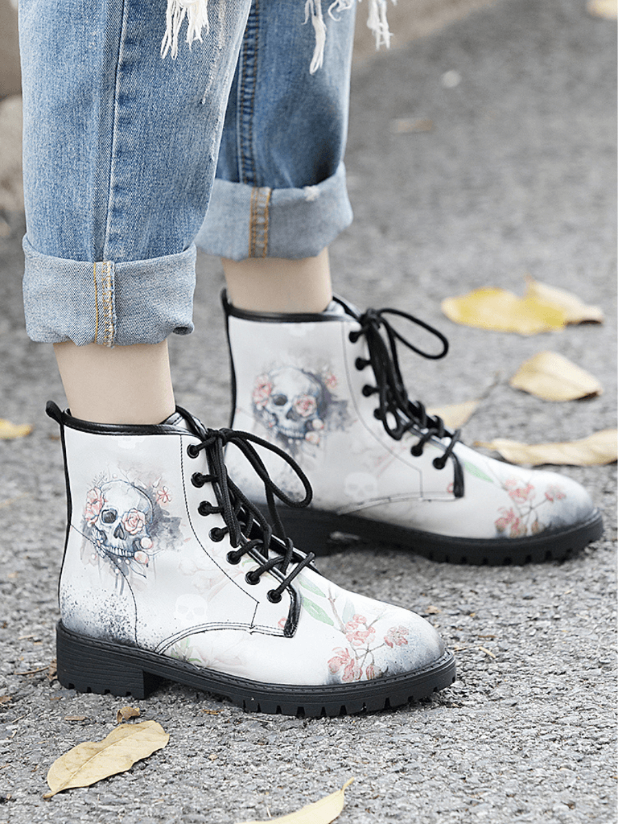 En Bloom | Skull-Floral Ankle Flat Combat Boots - White