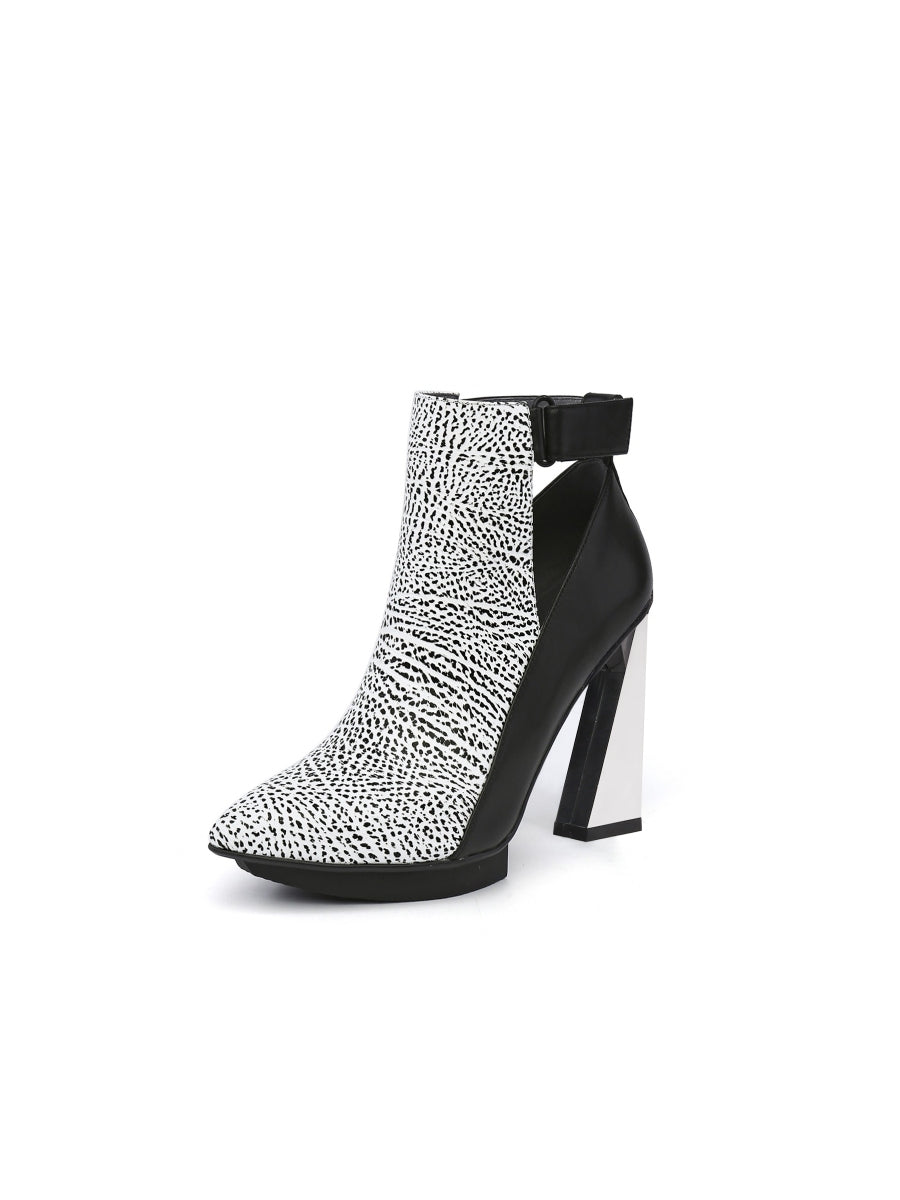 JadyRose | Triangled Heel Cut Out High Heel Leather Boots - White