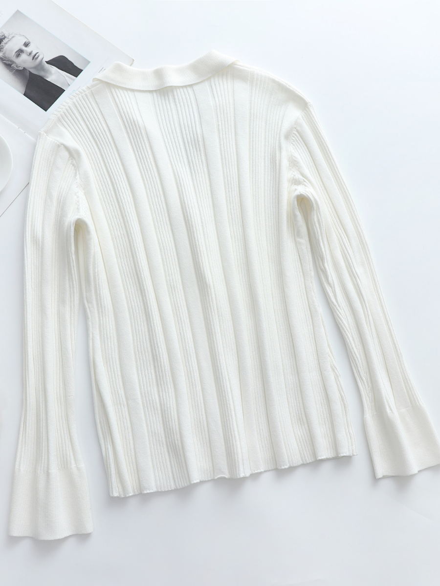 Smaibulun Doll | TAMIA Bell Cuff Knit Shirt Jacket - White