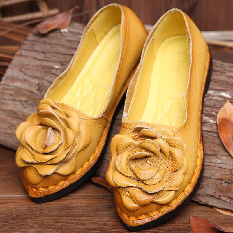 Rumour Has It | Rose Head Tassel-Accent Joyce Loafers