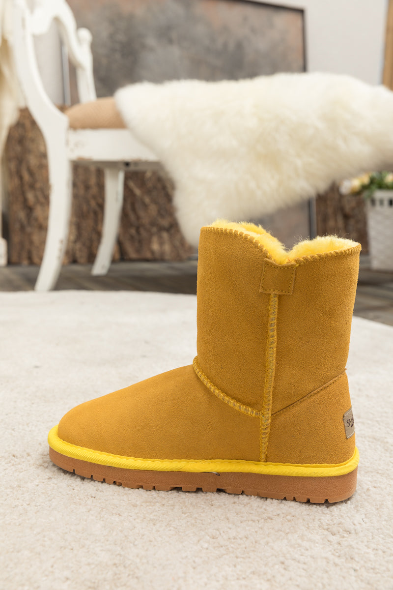 SMAIBULUN Ugg | Faux Fur-Lined Classic Side Button Ugg Boot - Yellow