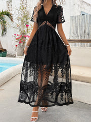 Iconic Entrance Lace Maxi Dress - Black