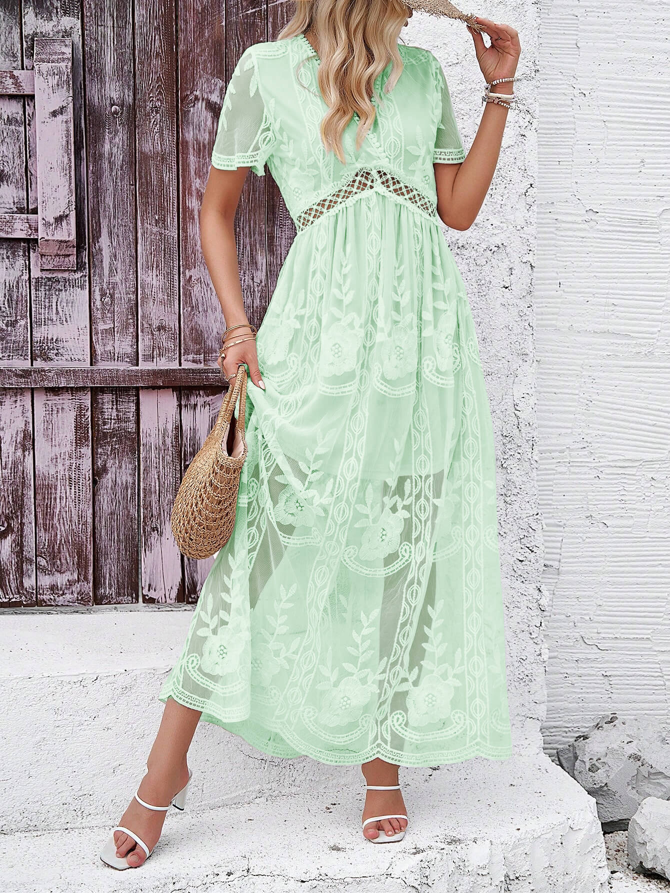 Iconic Entrance Lace Maxi Dress - Green