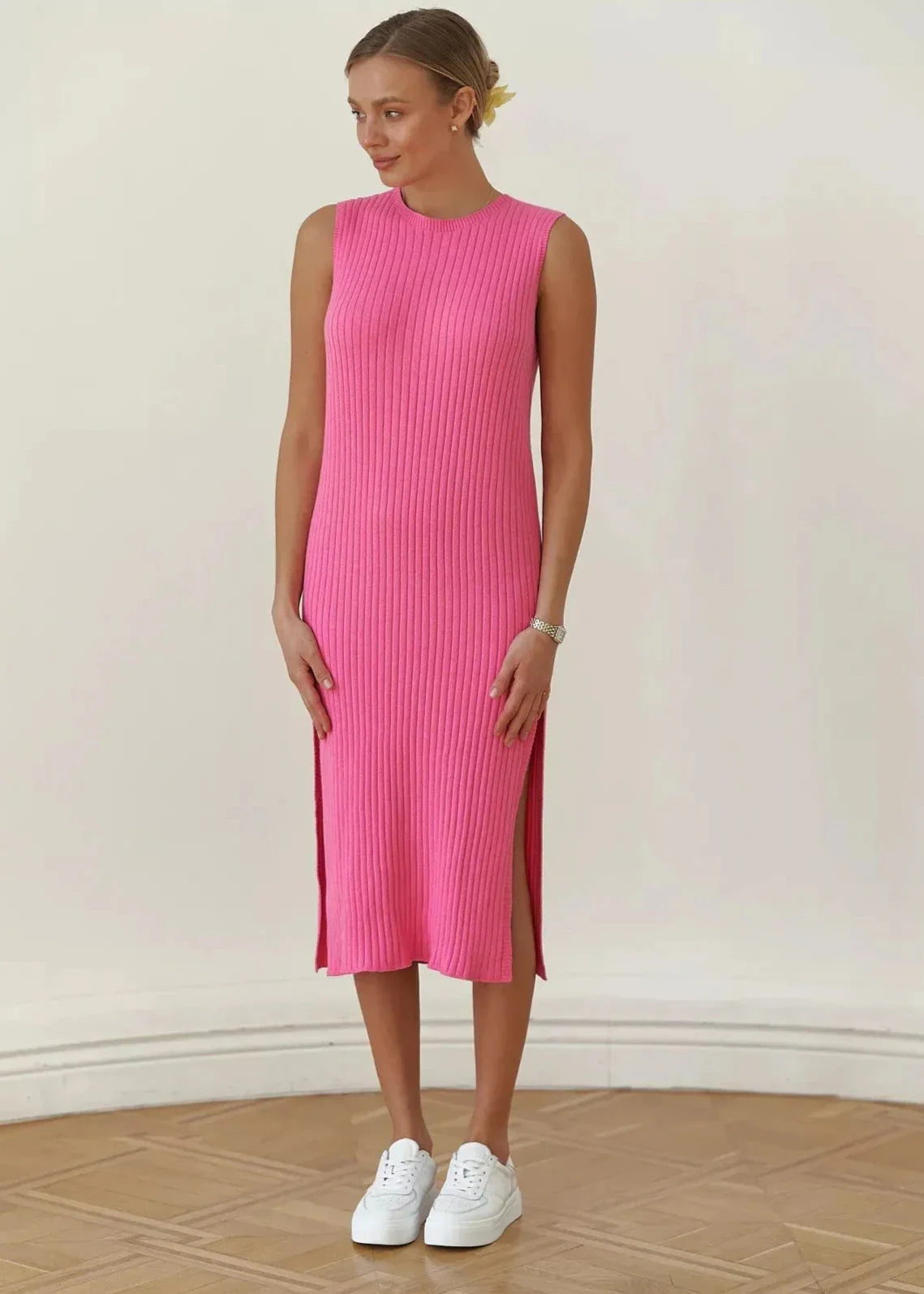 Chic Sleeveless Ribbed Maxi Dress