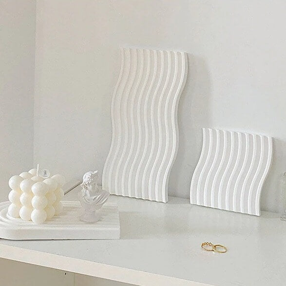 Nordic White Wavy Trays