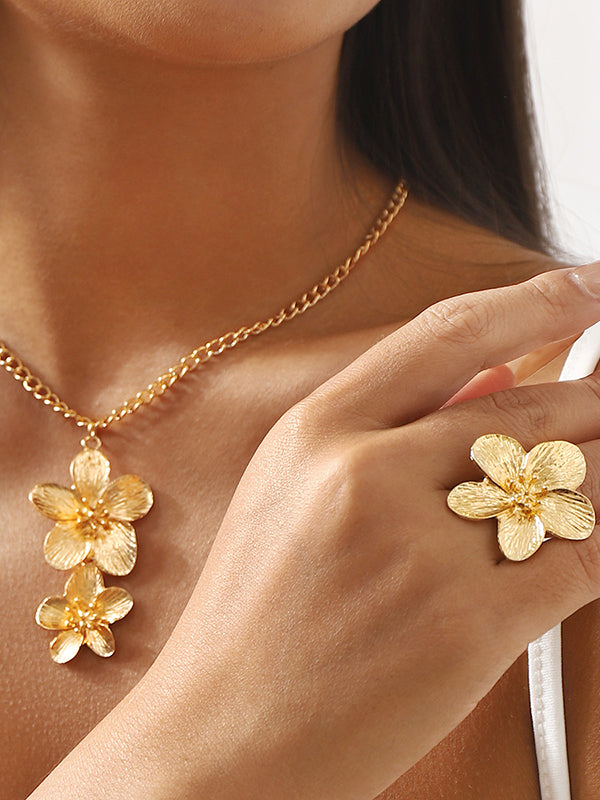 Flower Shape Necklaces Accessories + Rings Accessories